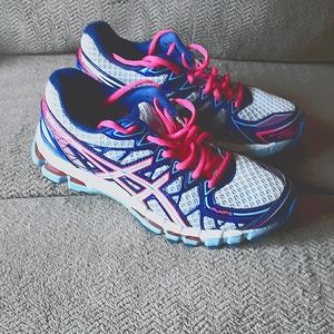 ASICS Gel Kayano 20 Fluid fit women's athletic sho